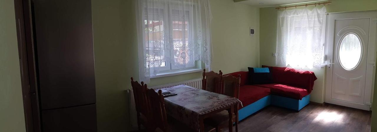 Rozsa Apartment Hajduszoboszlo Exterior photo